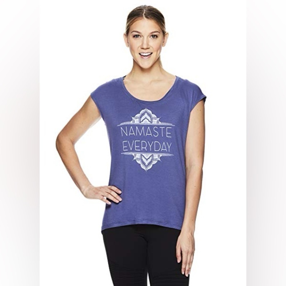 Gaiam Namaste Everyday Athletic Muscle Tank Top Size Medium NWOT
